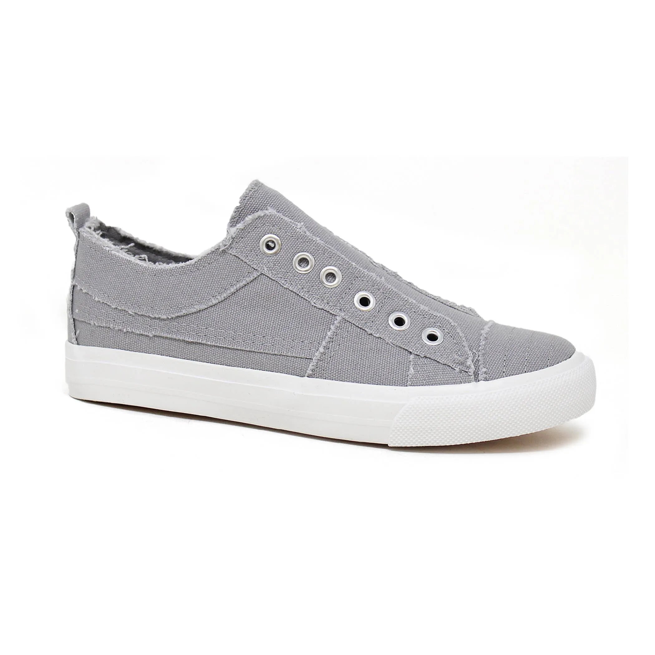 Yoki Bentley-30 Women's Slip-On Canvas-Style Sneakers