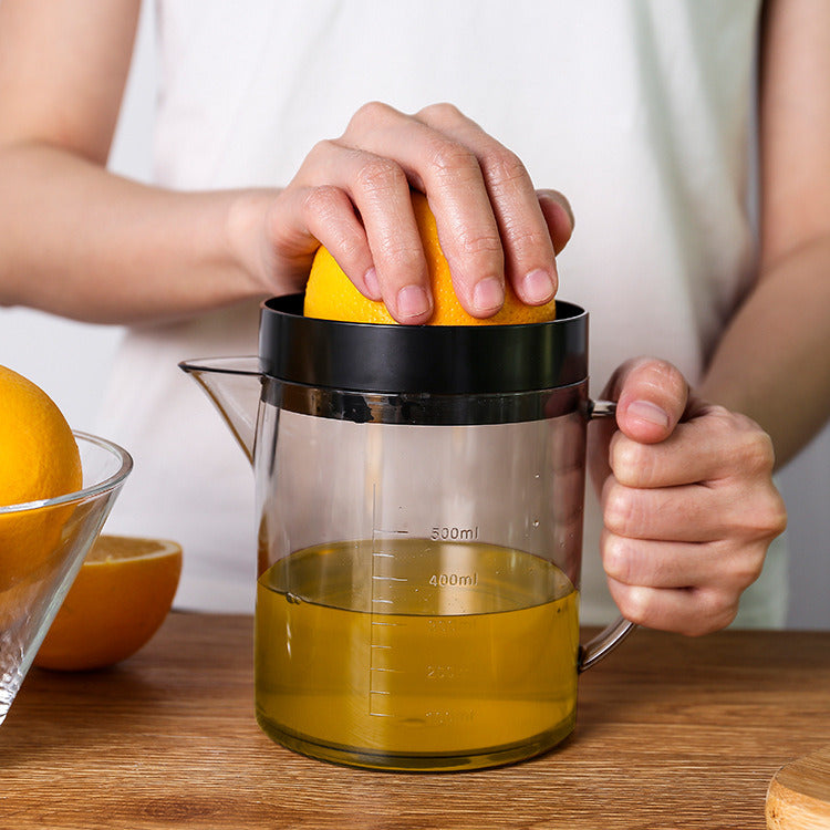 Manual Hand Squeezer Lime Press with Strainer Built-in